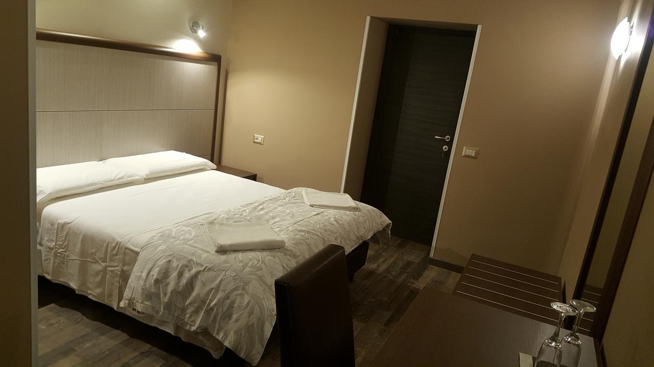 רומא Candia Rooms מראה חיצוני תמונה